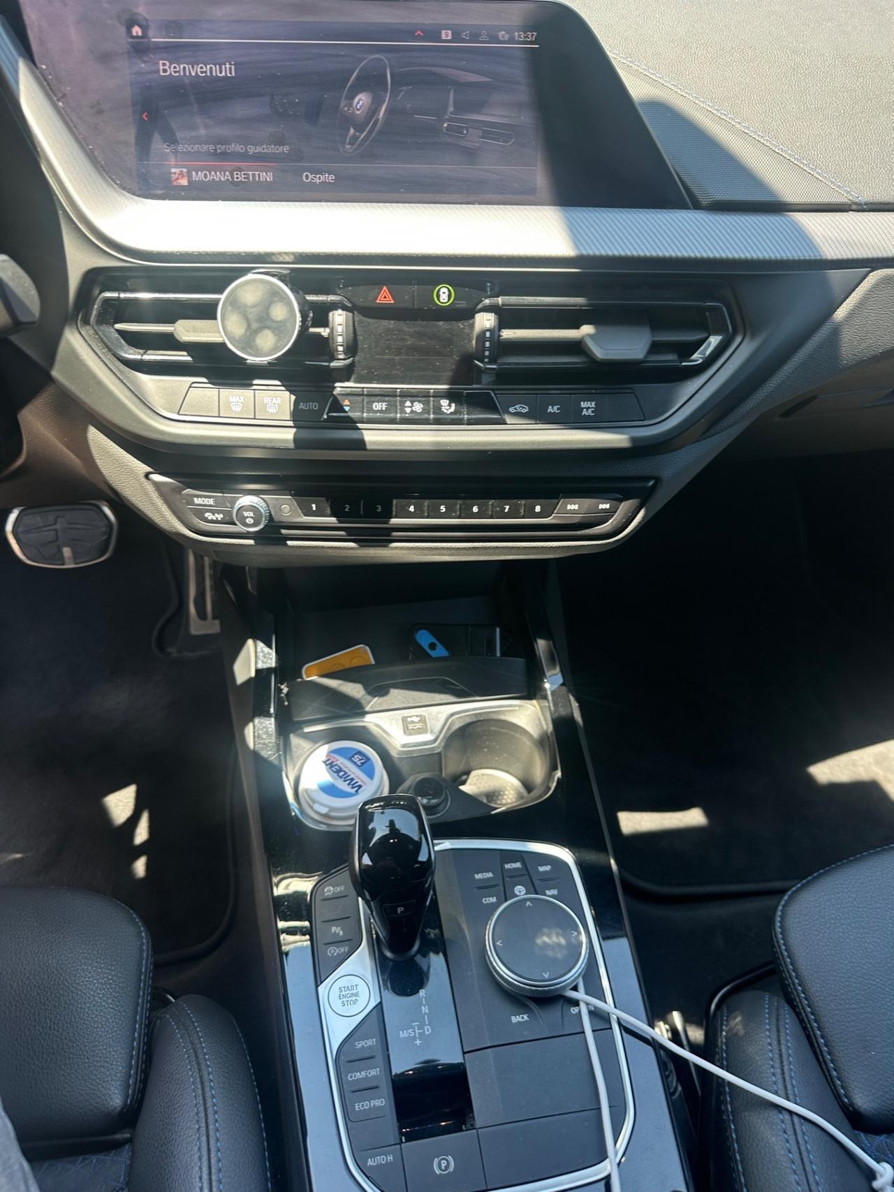 Bmw 116 116d 5p. Msport