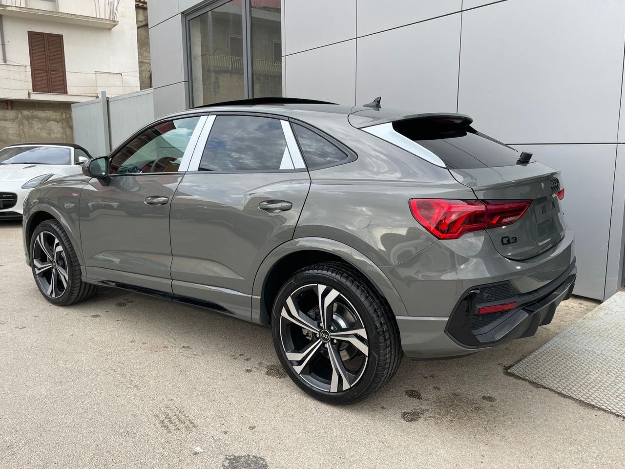 Audi Q3 SPB 40 TDi quattro- anticipo € 20.400 - no scoring