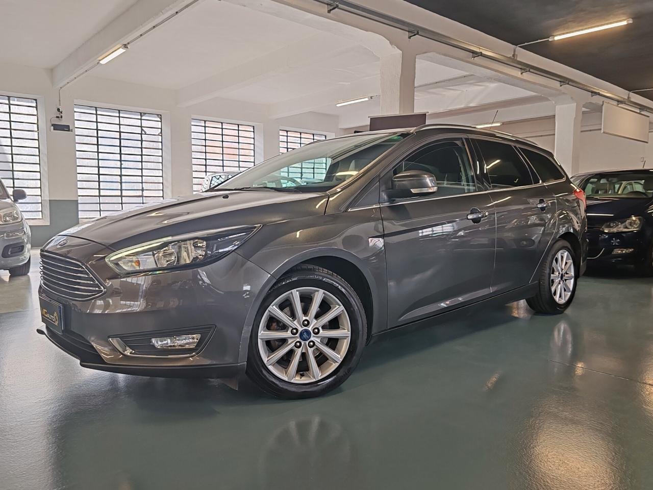 Ford Focus 1.6 120 CV GPL SW Titanium