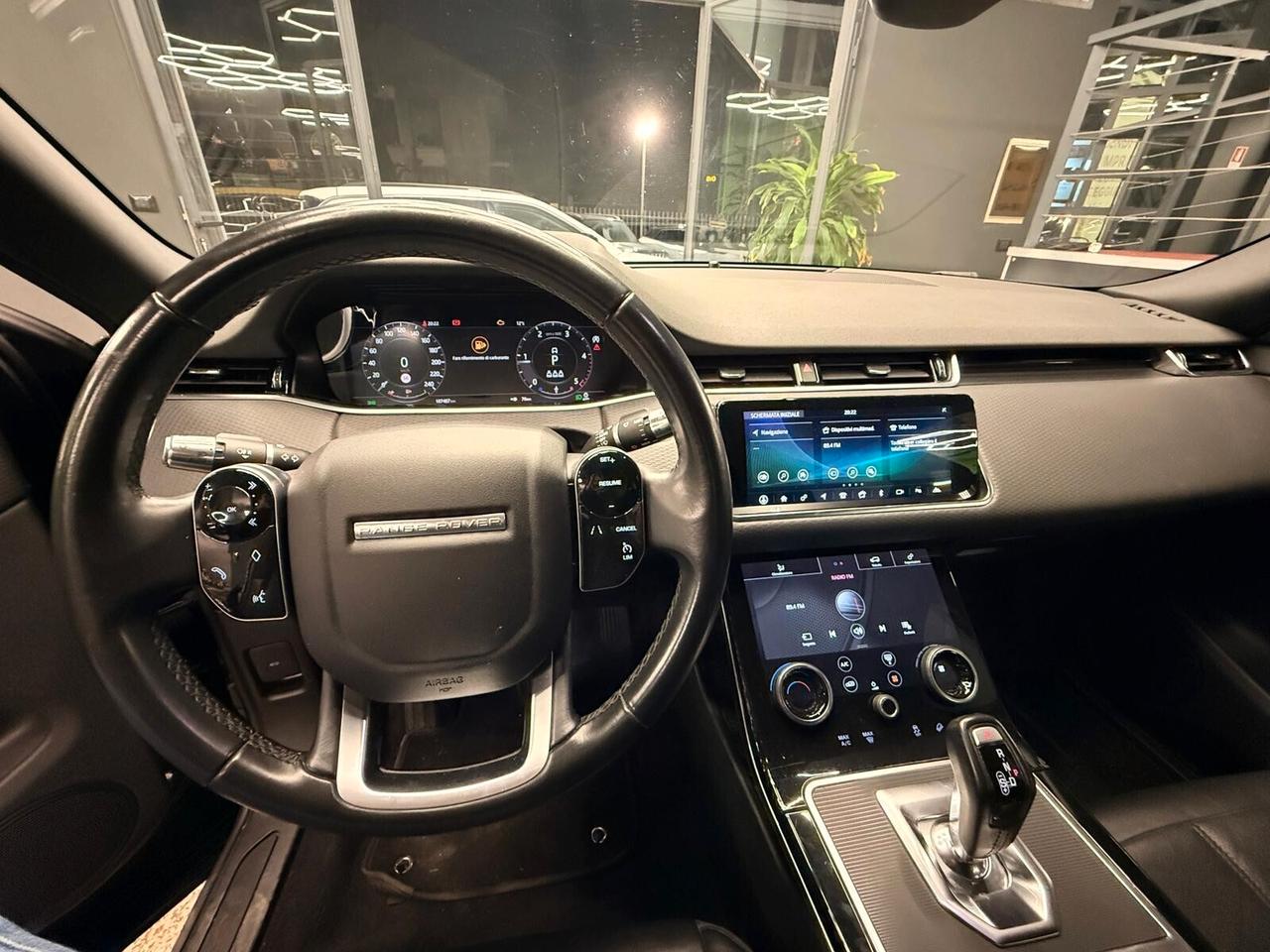 Land Rover Range Evoque DARK EDITION AUTOCARRO 5 POSTI