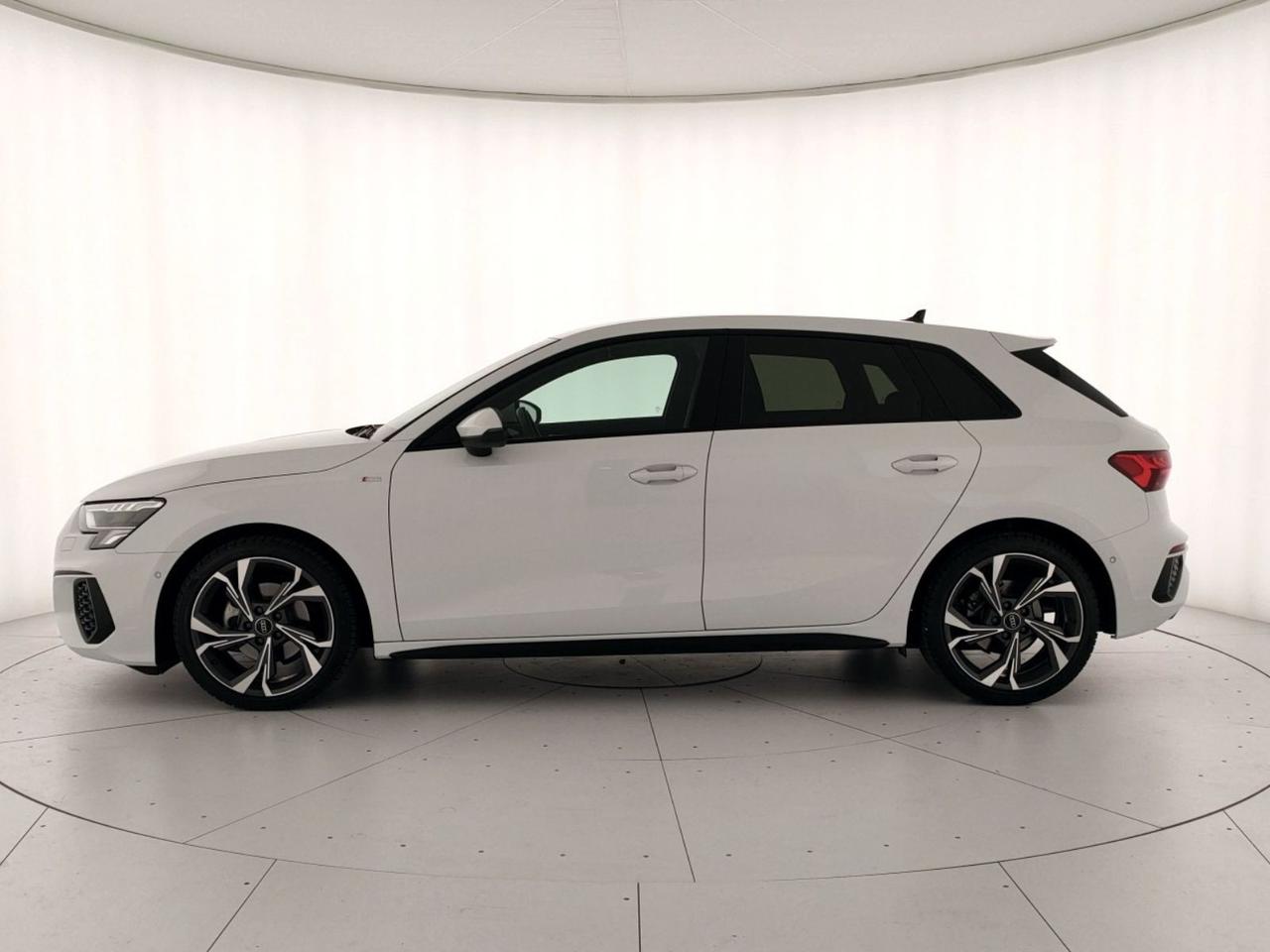 Audi A3 sportback 30 2.0 tdi s line edition s-tronic