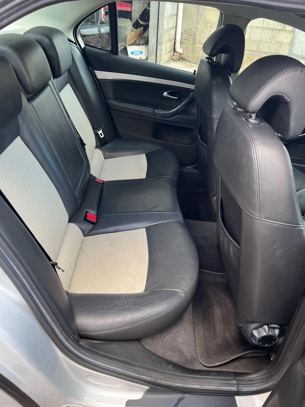 Saab 9-3 Sport Sedan 1.9 TiD 16V Vector