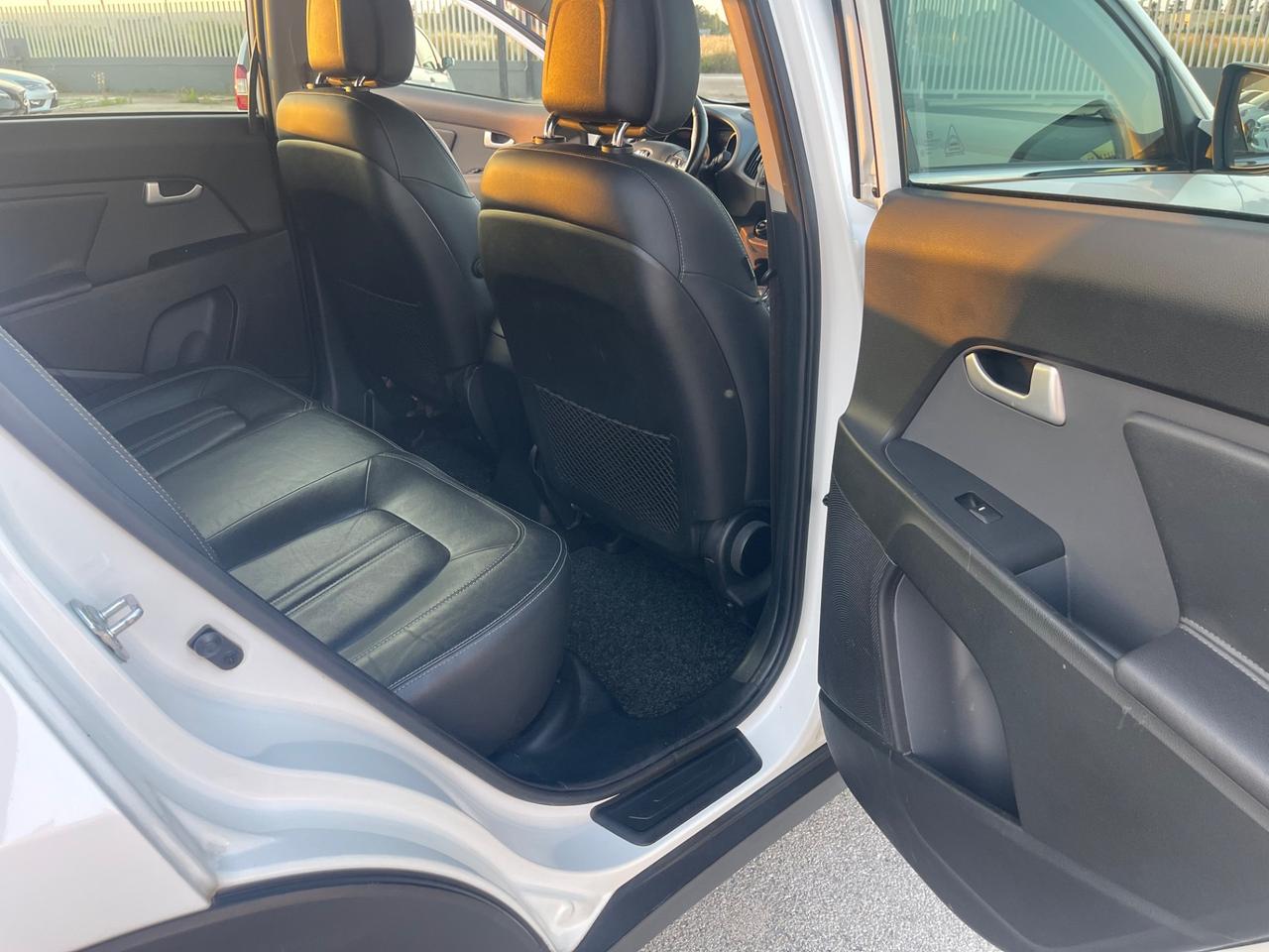 KIA SPORTAGE 1.7 CRDI HIGH TECH FULL LED MY16