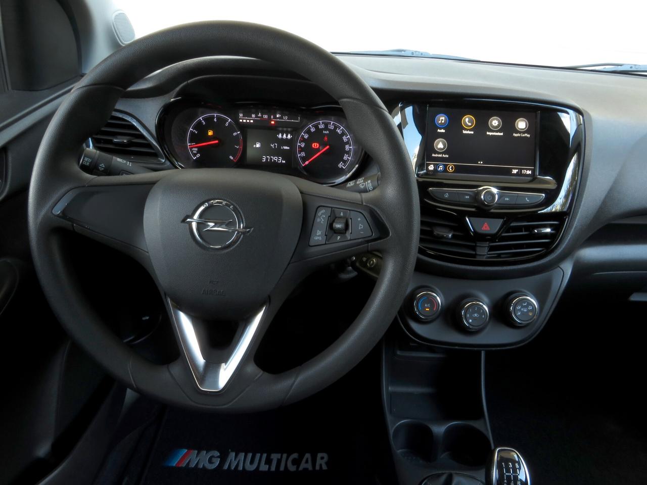Opel Karl 1.0 Rocks. androId/carplay/sensori