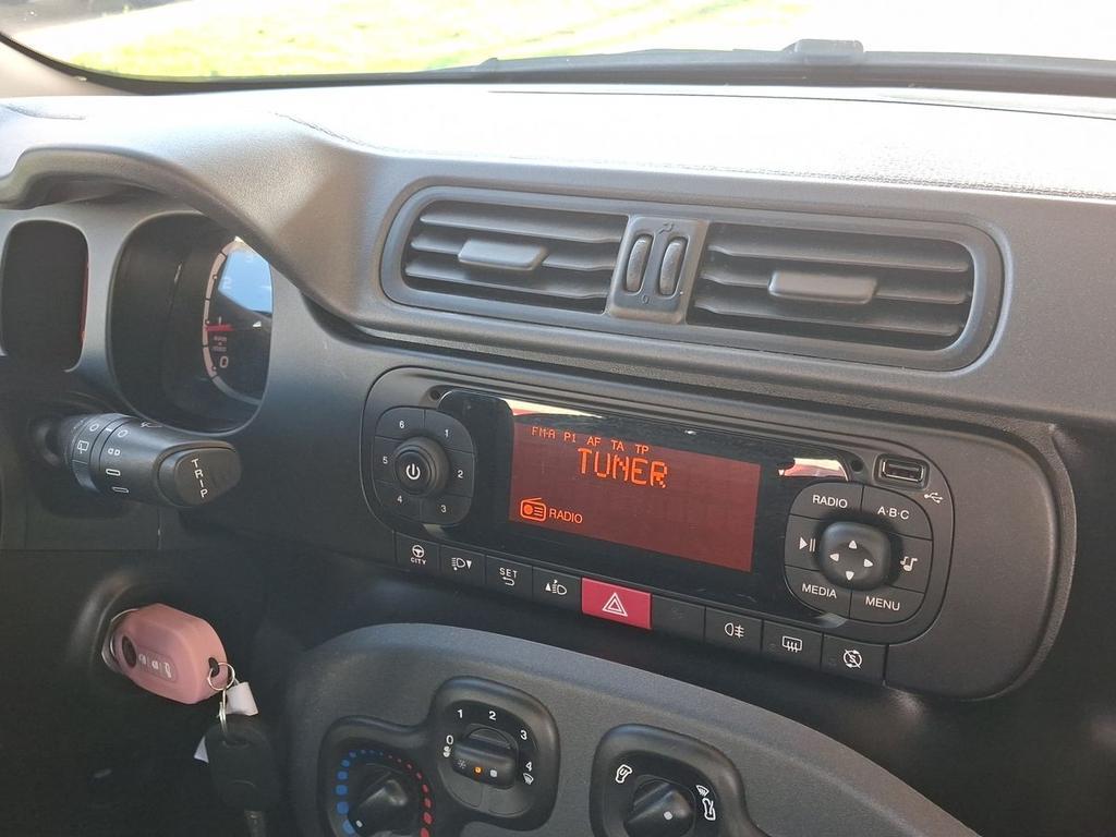 Fiat Panda 1.0 hybrid s&s 70cv 5p.ti