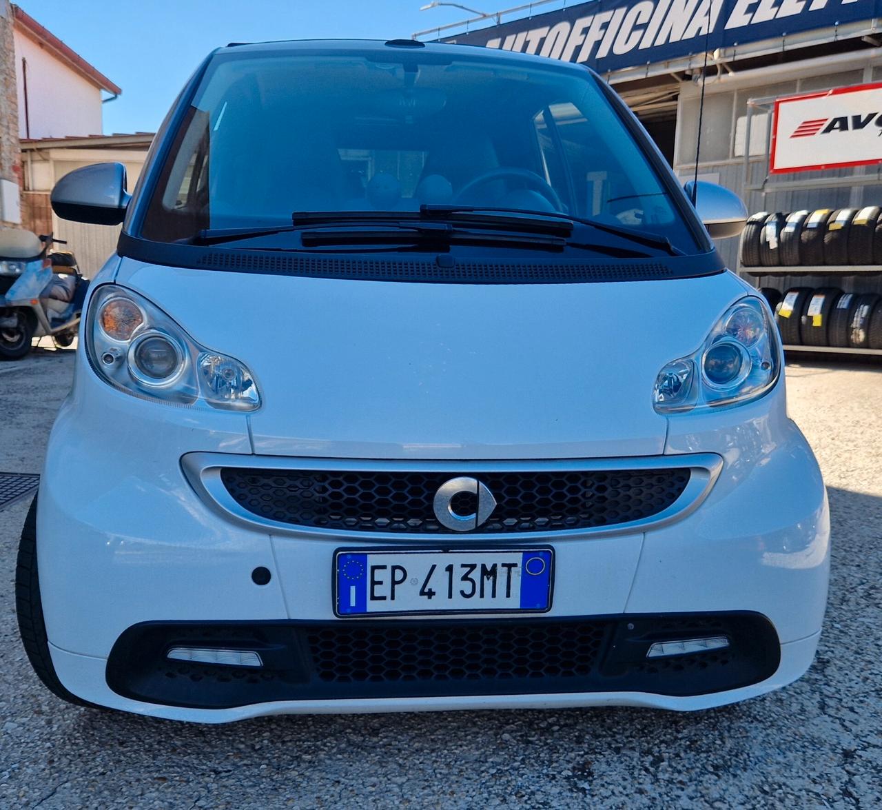 Smart ForTwo 1000 52 kW MHD cabrio pulse