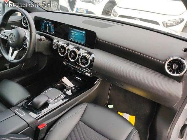 MERCEDES-BENZ A 180 D 116cv auto Business Extra - GG415WT