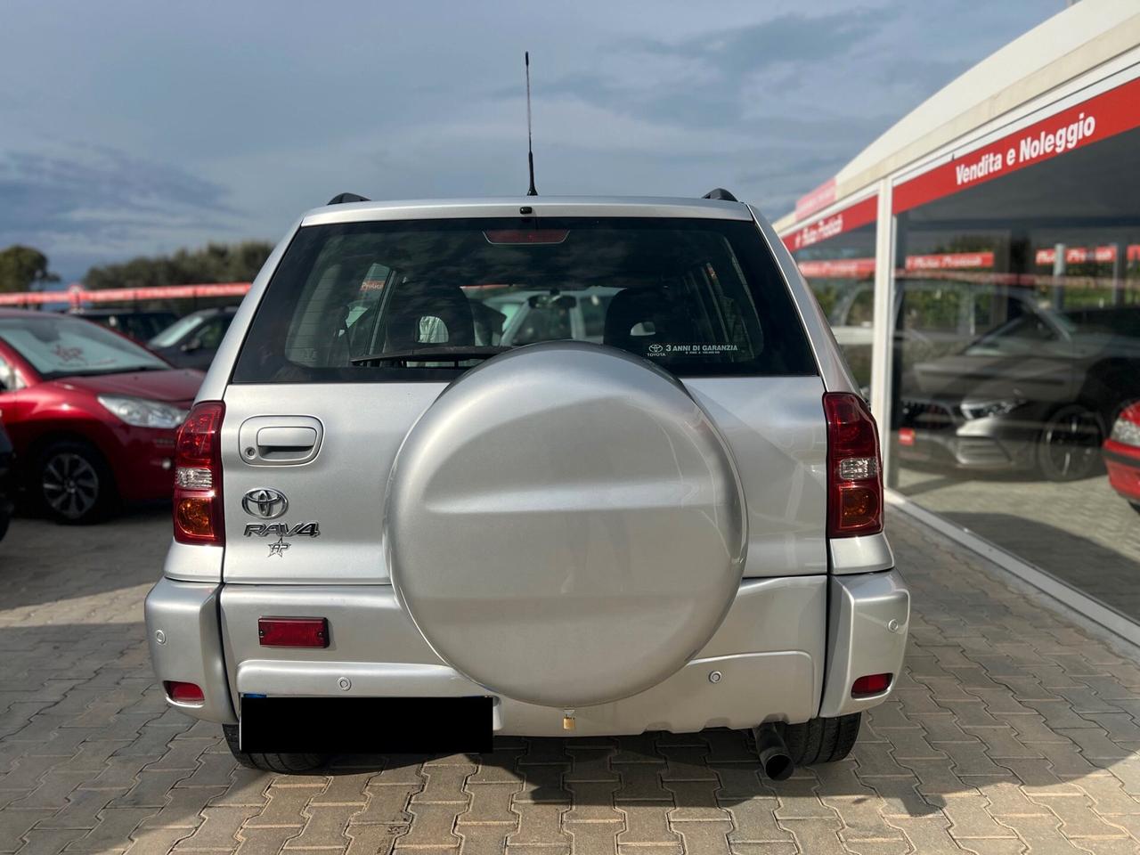 Toyota RAV 4 RAV4 2.0 Tdi D-4D cat 5 porte Sol