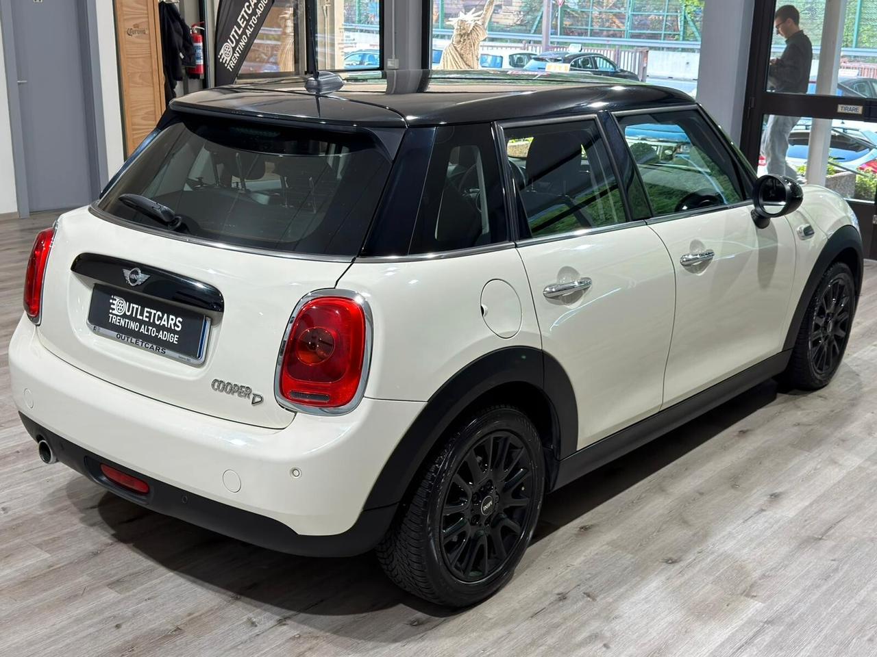 MINI COOPER D 1.5 116cv 110.000km 1PROPRIETARIO