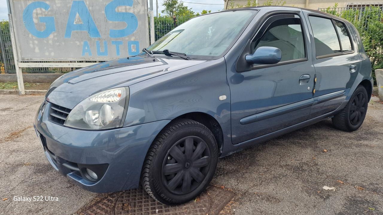 Renault Clio Storia 1.2 5 porte Dynamique