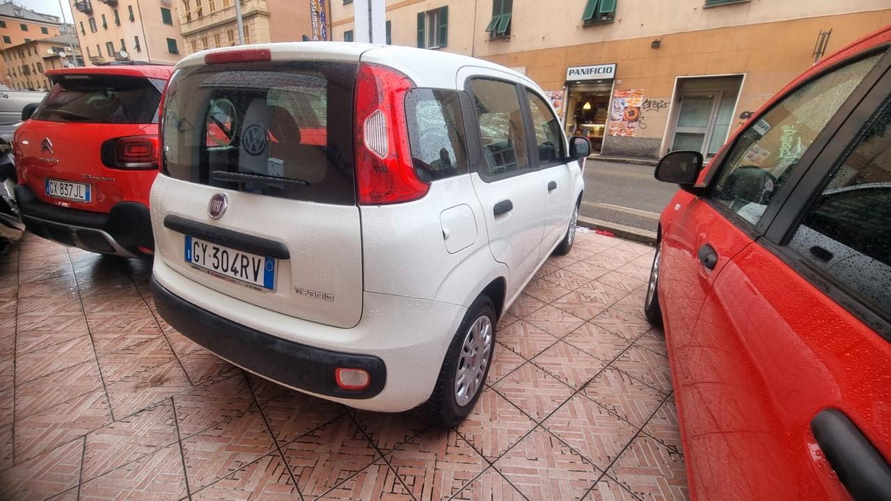 Fiat Panda 1.0 FireFly S&S Hybrid