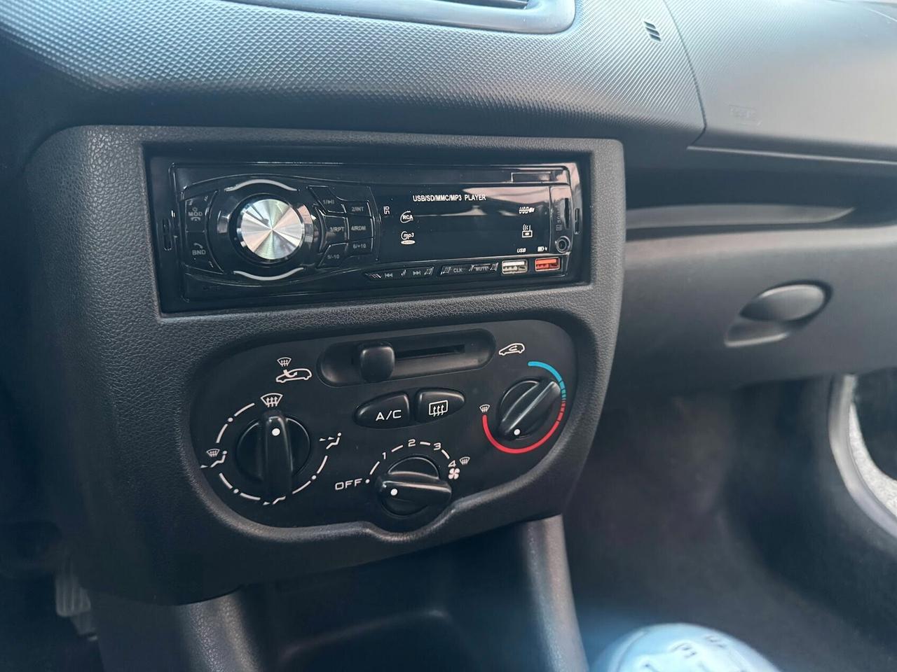 Peugeot 206 Plus 1.1 60CV 3p. Trendy