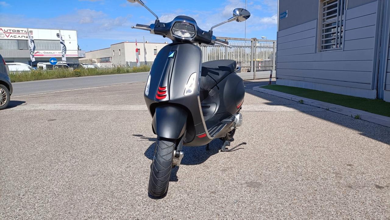 Piaggio Vespa Sprint Sport 50 NERO OPACO