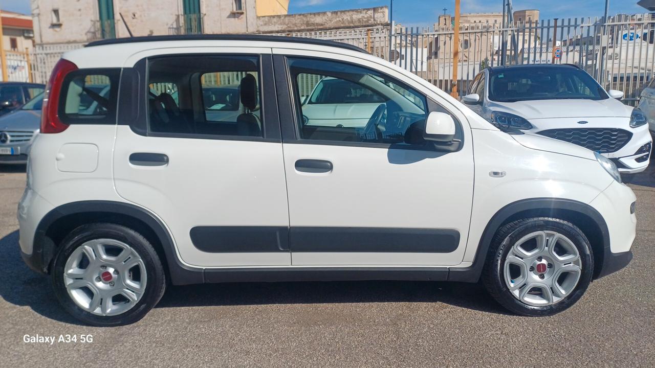 Fiat Panda 1.0 FireFly S&S Hybrid City Life 2022