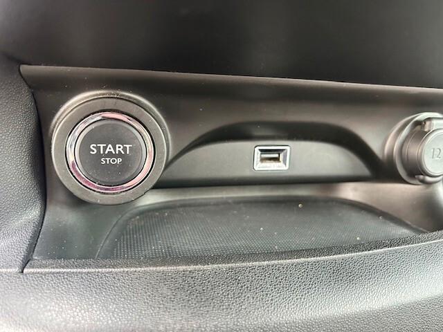 Citroen C4 Cactus BlueHDi 100 S&S ETG6 Shine