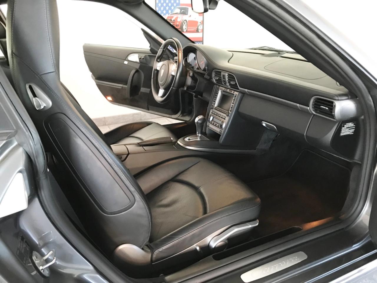 Porsche 911 Carrera Coupé 3,6