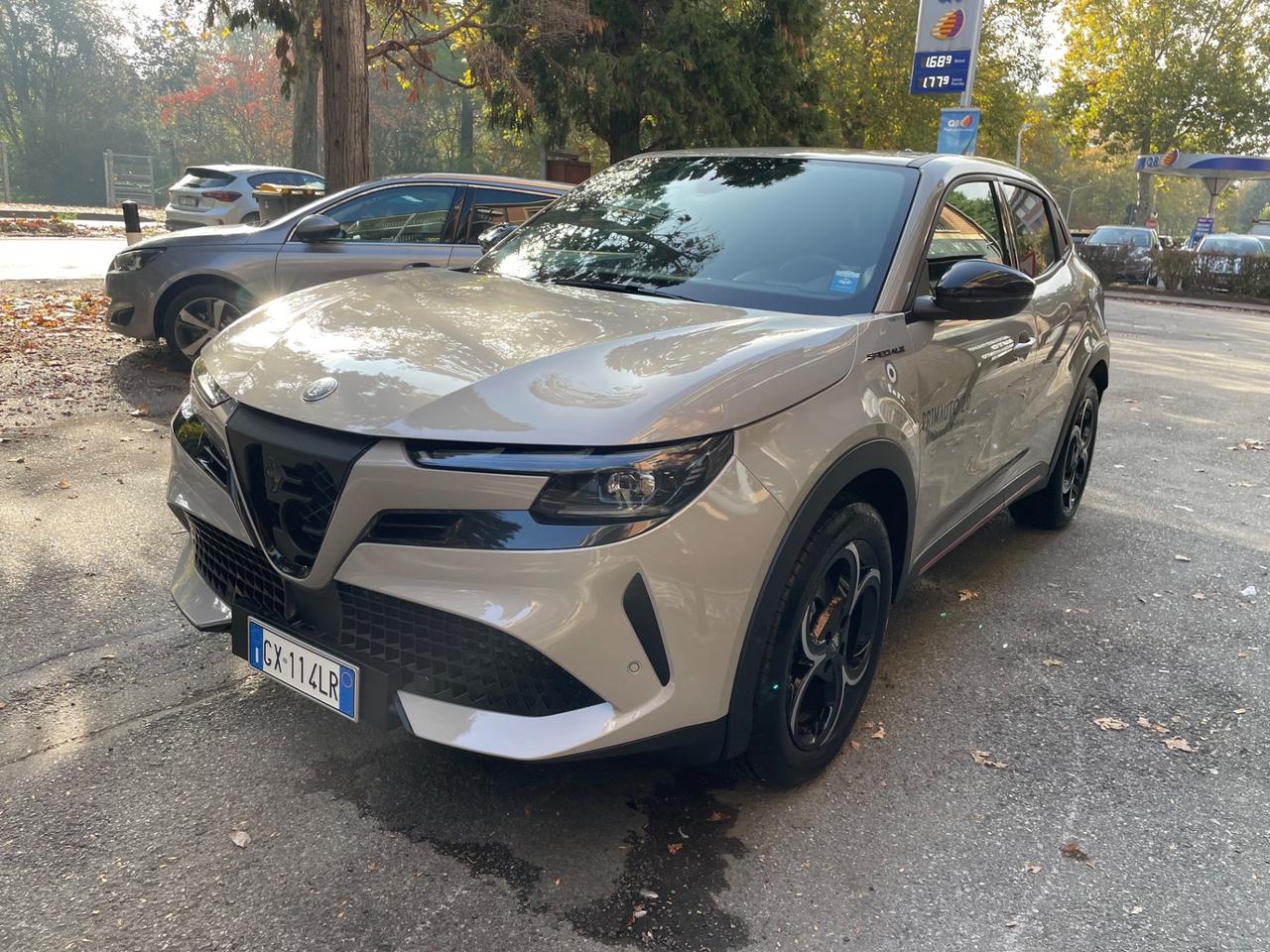 Alfa Romeo Junior 1.2 136 CV Hybrid Speciale + tech Pack