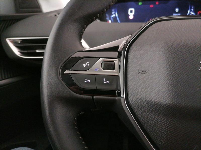 Peugeot 3008 1.2 puretech t Active s&s 130cv my18
