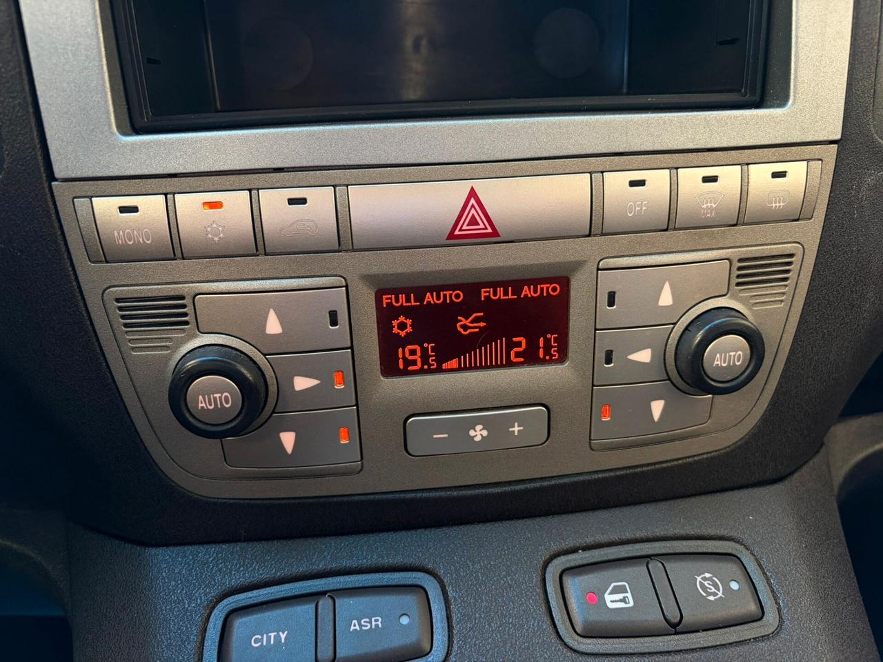 Lancia MUSA 1.3 D Multijet 95 CV S&S Oro 5 PORTE