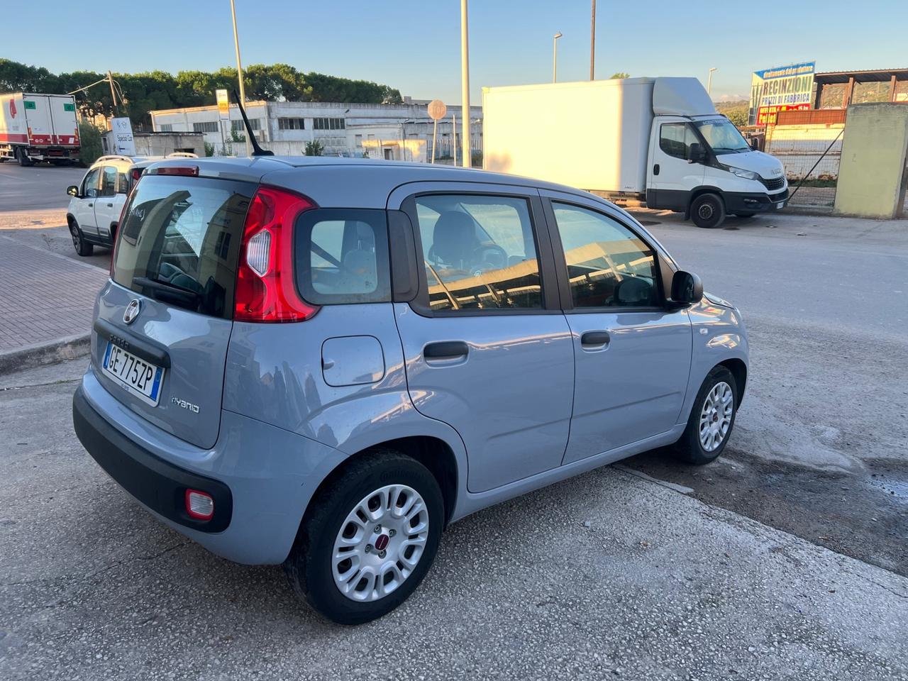 Fiat Panda 1.0 IBRIDA 2021 85 MILA KM