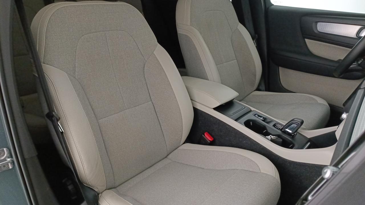 VOLVO XC40 2.0 t4 Business Plus awd geartronic my20