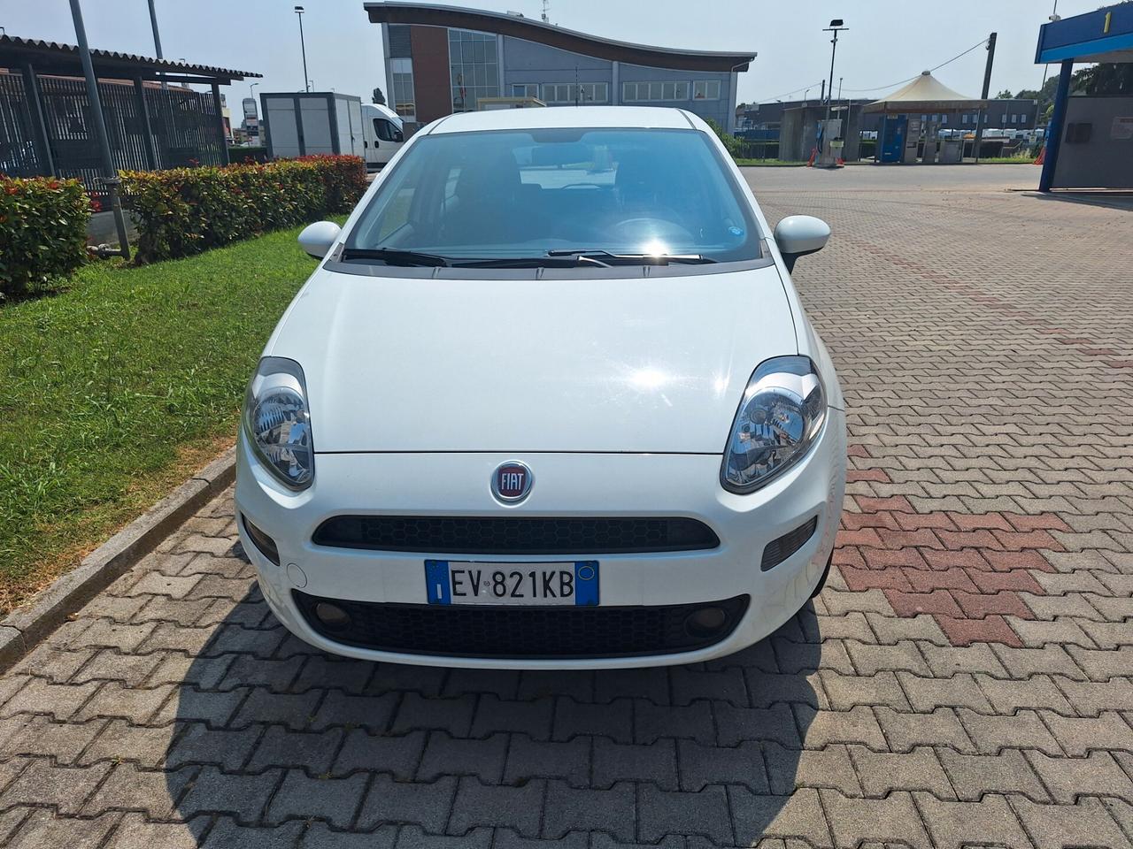 Fiat Punto 1.2 Benzina-Metano NEOPATENTATI 2014