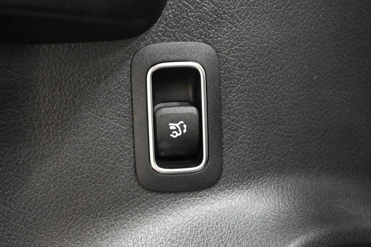 MERCEDES Classe B (W247) B 180 Automatic Ad...