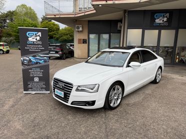 Audi A8 - 4.2 TDI V8 351 CV - quattro tiptronic