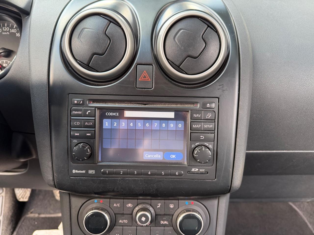 Nissan Qashqai 1.5 dCi DPF Tekna