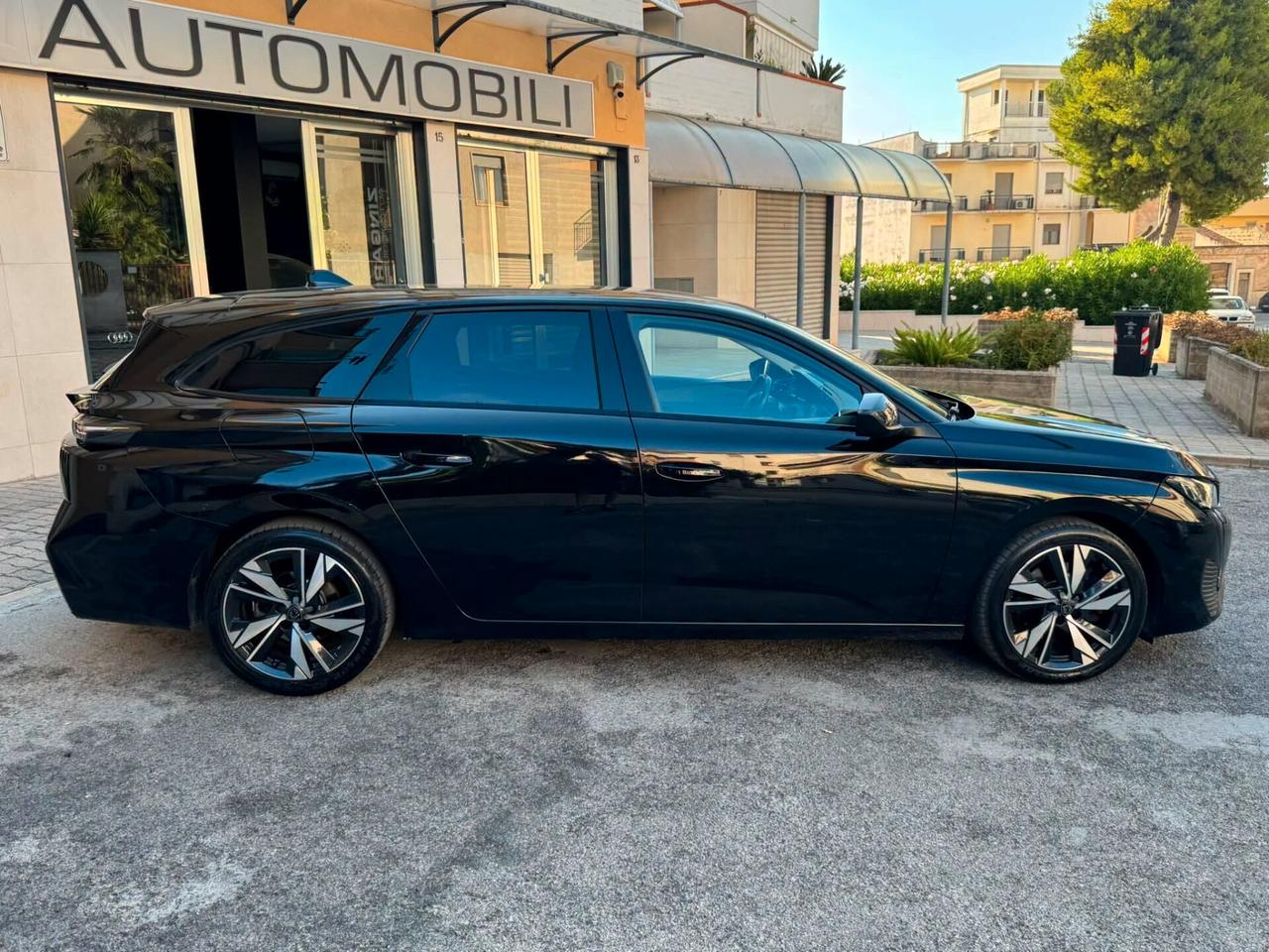 PEUGEOT 308 1.5 HDI 130 CV. S.W. E6 ALLURE PAK PERFETTA
