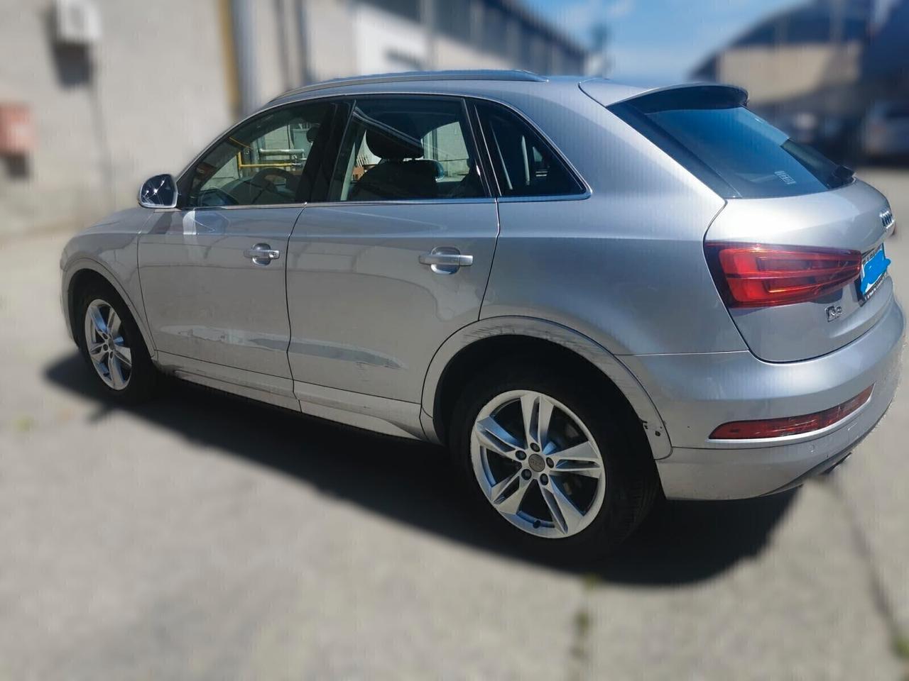 Audi Q3 2.0 TDI 150 CV quattro S tronic Business