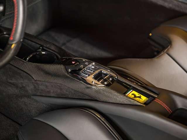 Ferrari 296 GTB - Personalizzazione Atelier
