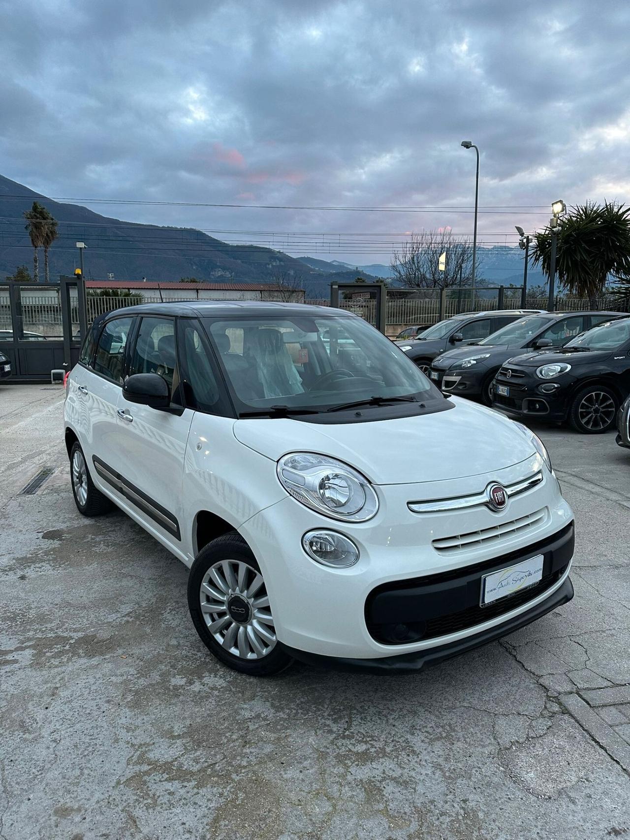 Fiat 500L Living 0.9 TwinAir Turbo Natural Power Lounge