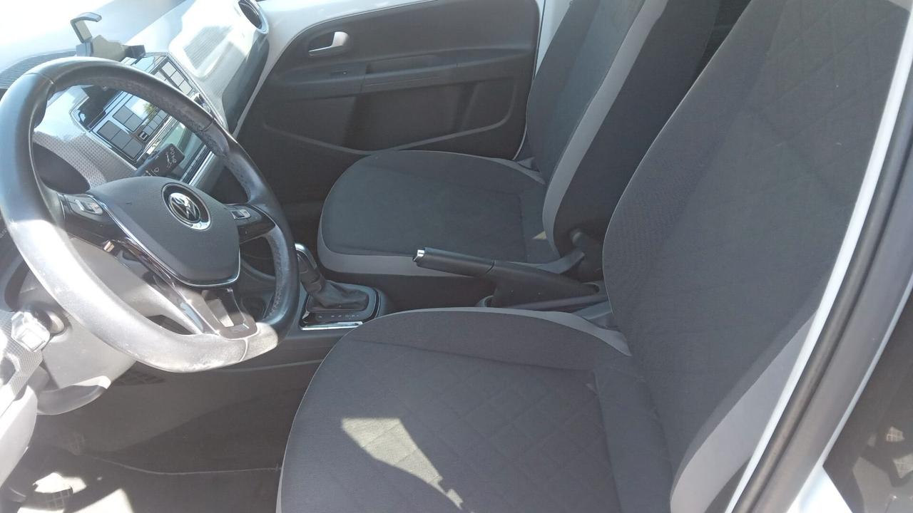 Volkswagen up! e-up! 82 CV