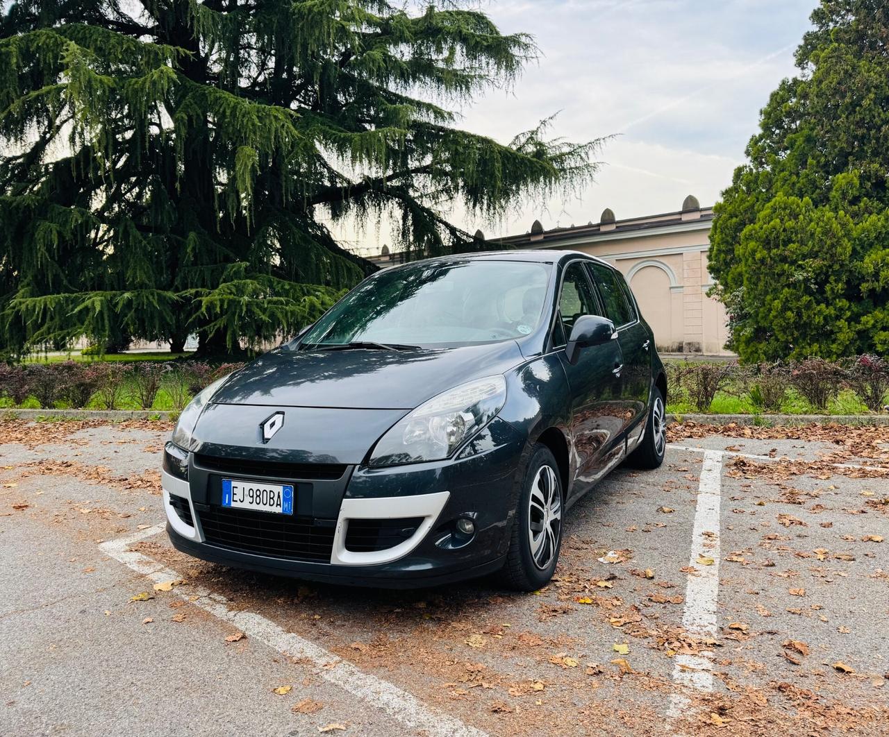 Renault Scenic Scénic X-Mod 1.6 dCi 130CV Luxe