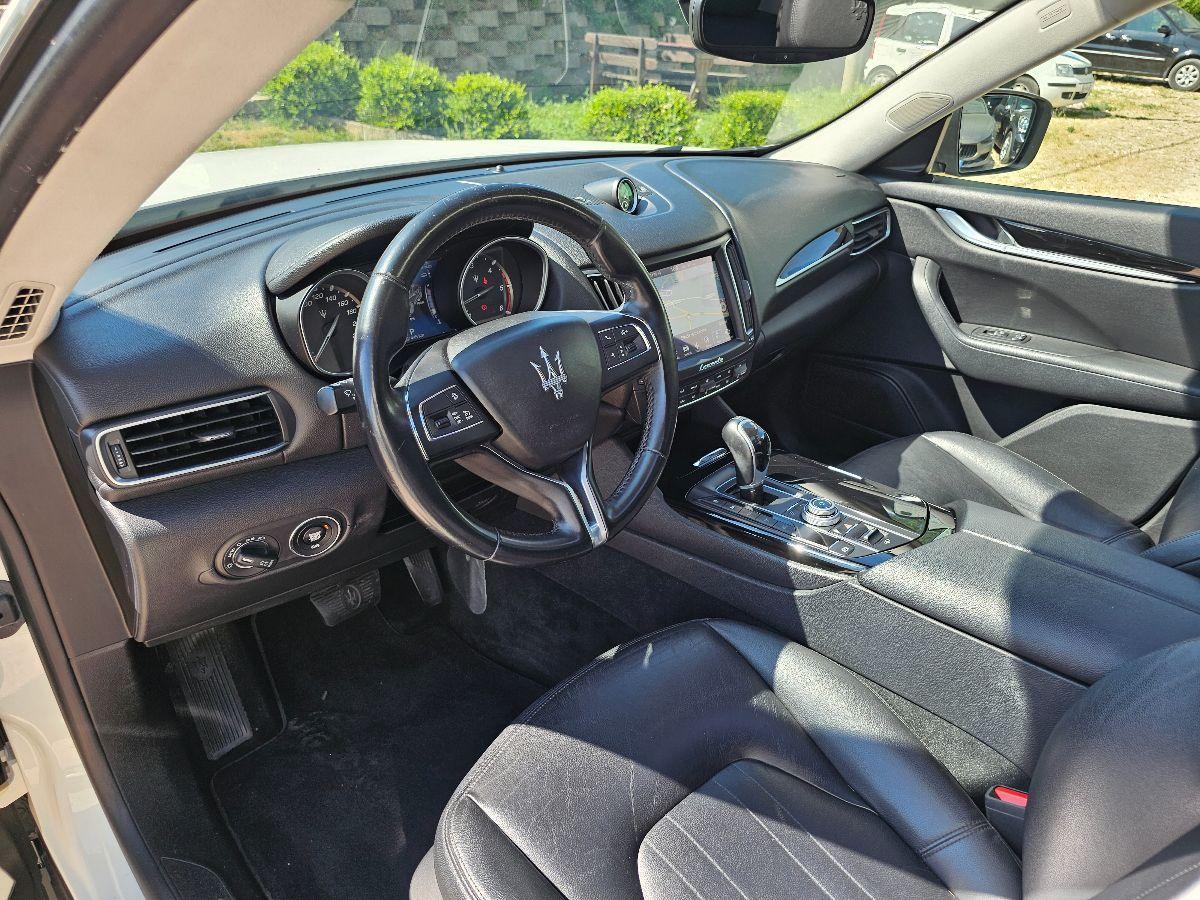 MASERATI LEVANTE V6 DIESEL 250CV Q4 GARANZ 12 MESI FINANZ