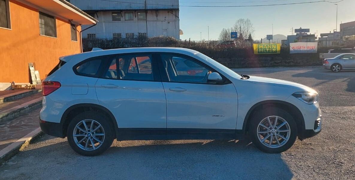 Bmw X1 sDrive16d