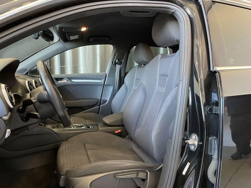Audi A3 A3 1.6 TDI clean diesel Attraction