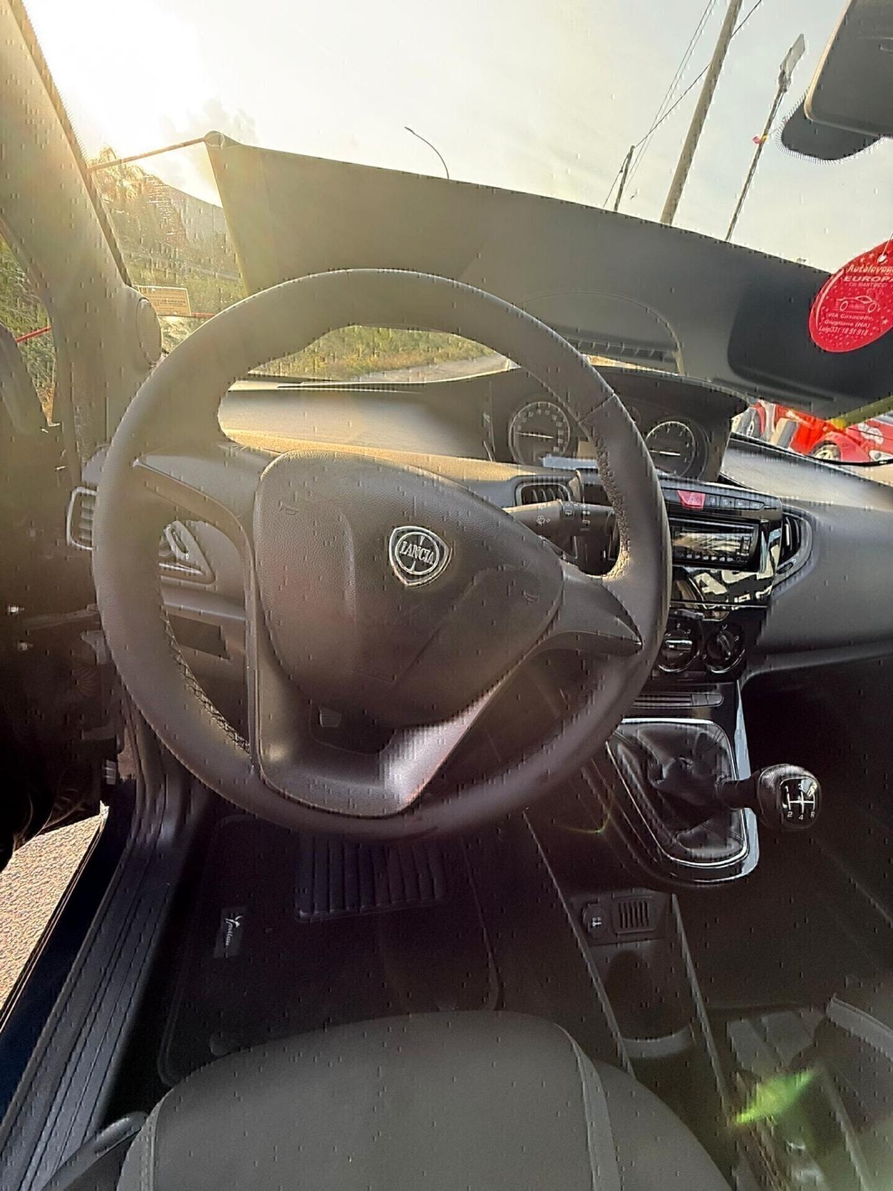Lancia Ypsilon 1.3 MJT 16V 95 CV 5 porte S&S Platinum