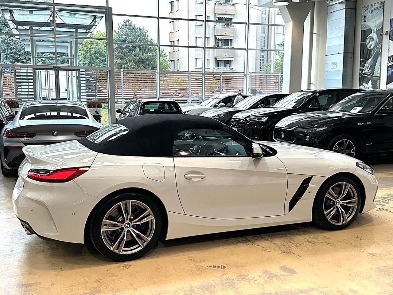 BMW Z4 sdrive 20i Msport auto-Head Up-Freni M-Pelle-Camera-Carplay