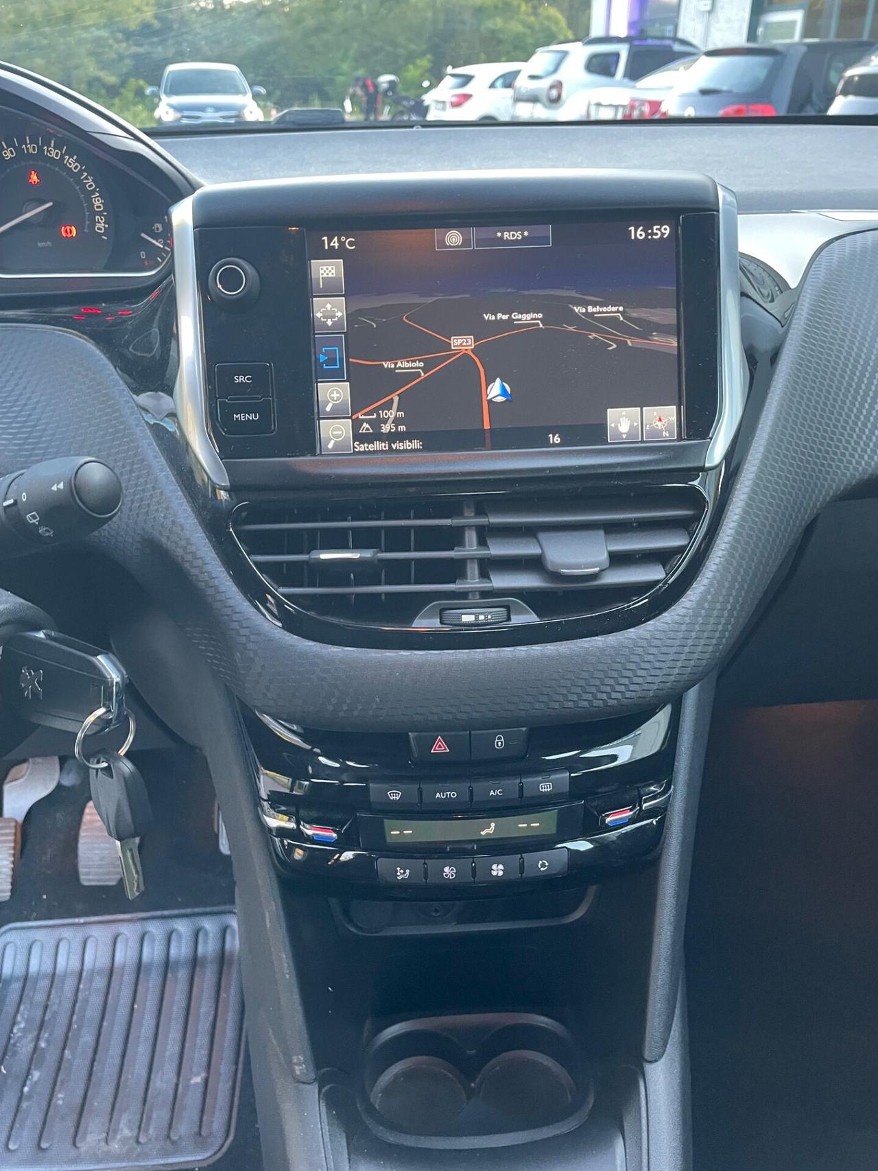 Peugeot 208 BlueHDi 75 5 porte Allure*Navi*Solo 40000km*