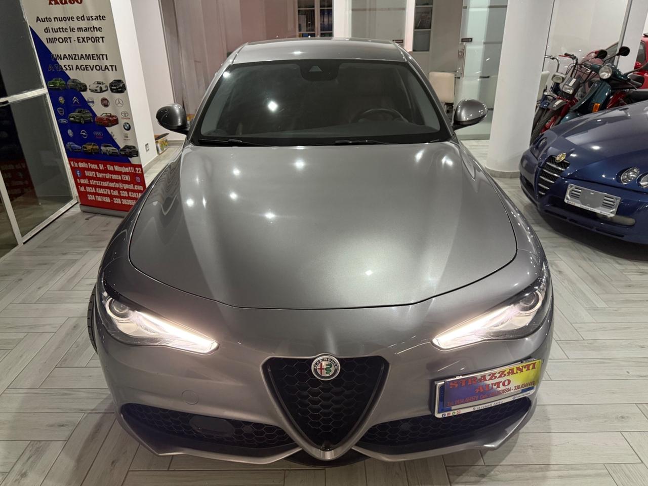 Alfa Romeo Giulia 2.2TurboD210CV Q4 VELOCE IPERFULL2018