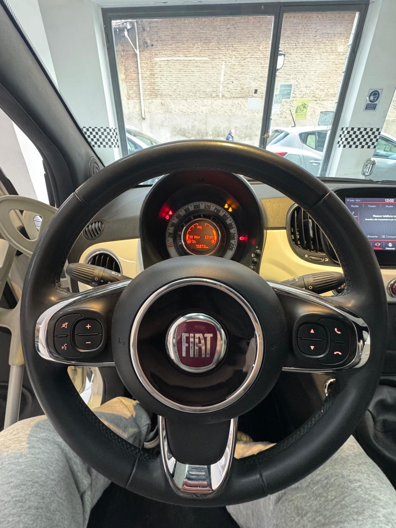 Fiat 500 Hybrid Dolcevita