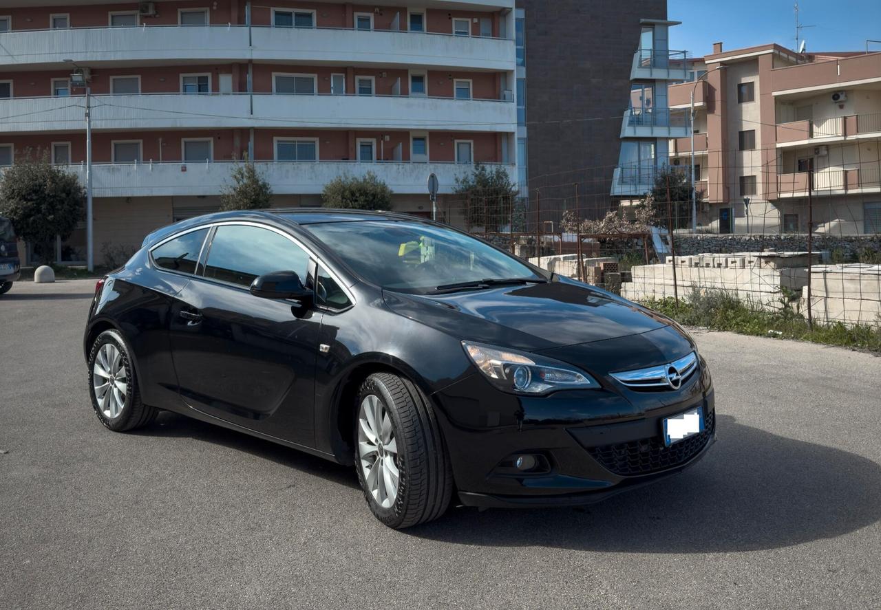 Opel Astra GTC 1.6 CDTI 136 cv S&S 3 porte Innovation