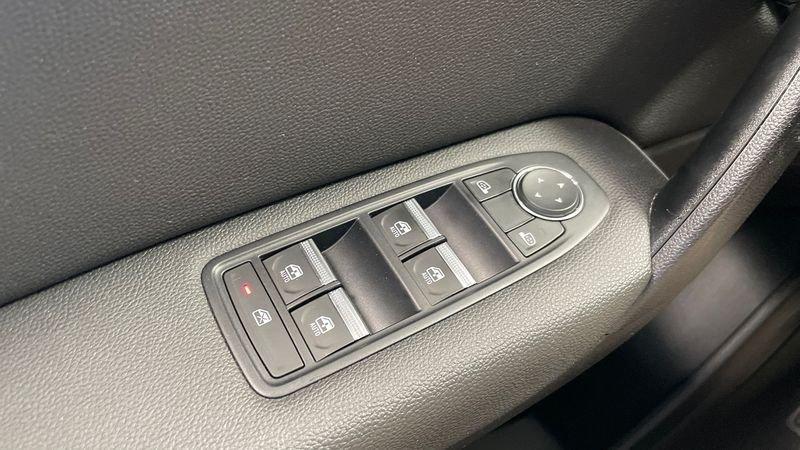 Renault Captur 1.6 E-Tech full hybrid Rive Gauche Auto 145