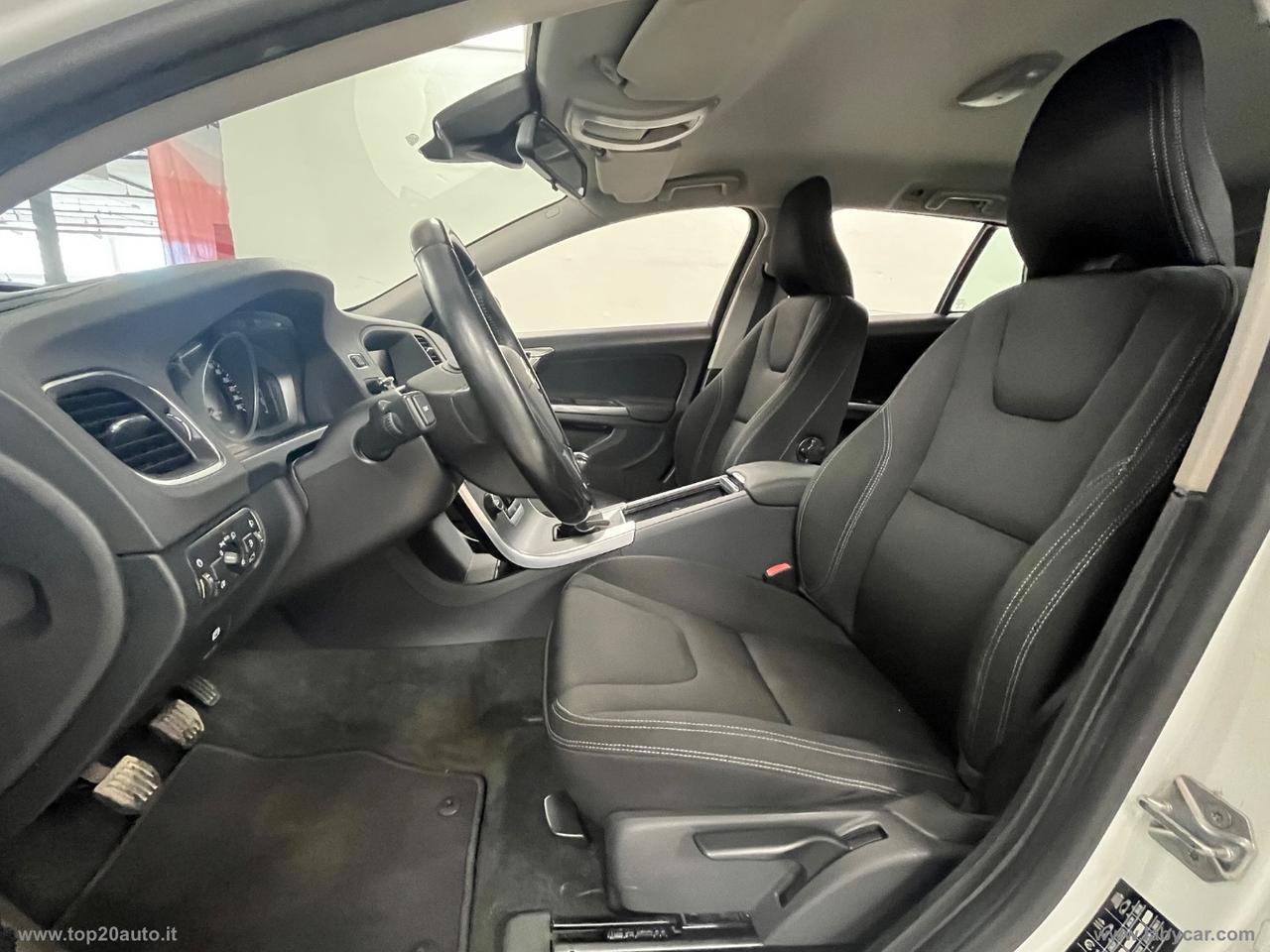 VOLVO V60 D2 1.6 Business|GANCIO TRAINO|97.000 CHILOMETRI CERT.