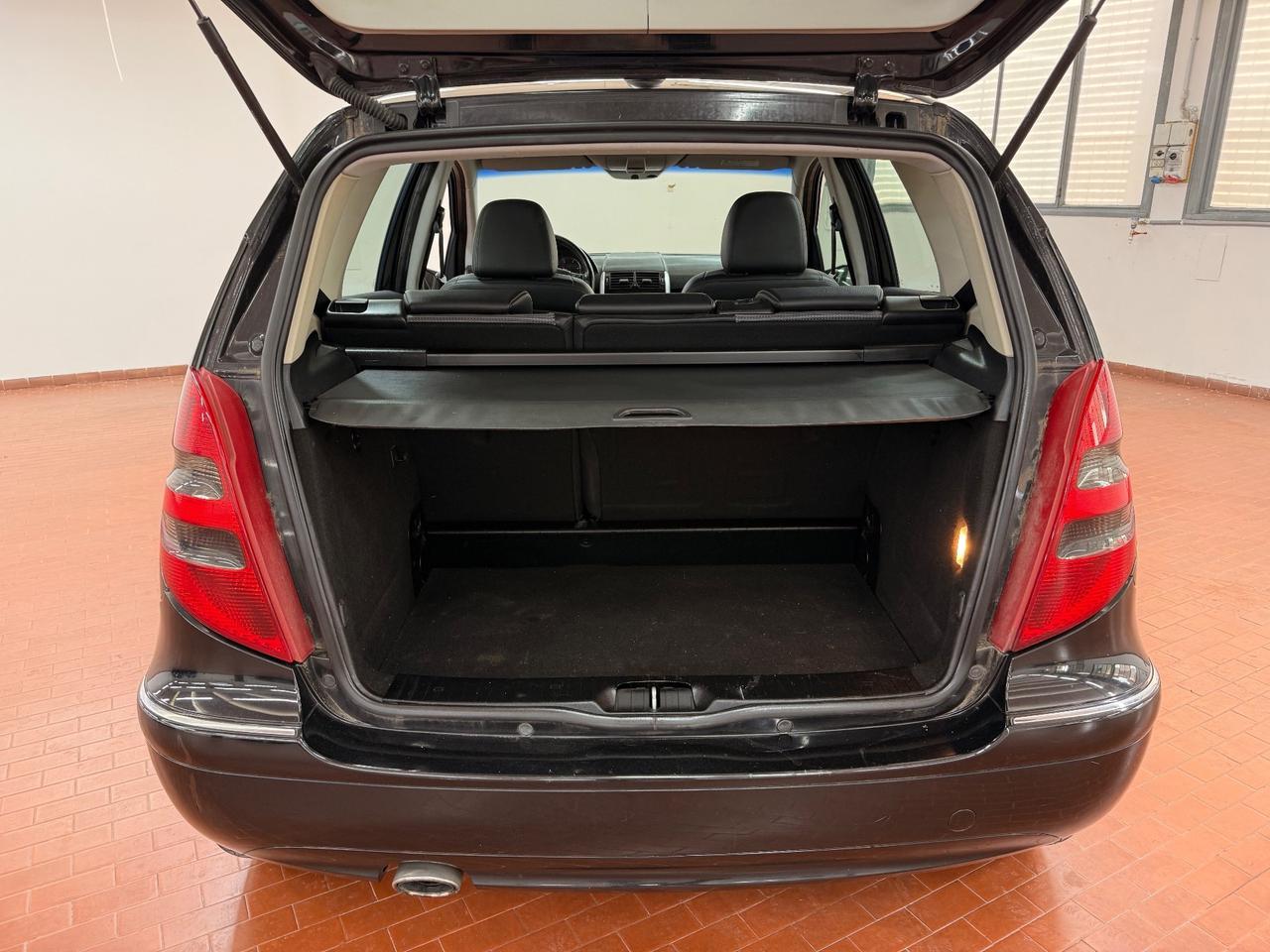 Mercedes A 180 CDI BlueEFFICIENCY Cambio Automatico