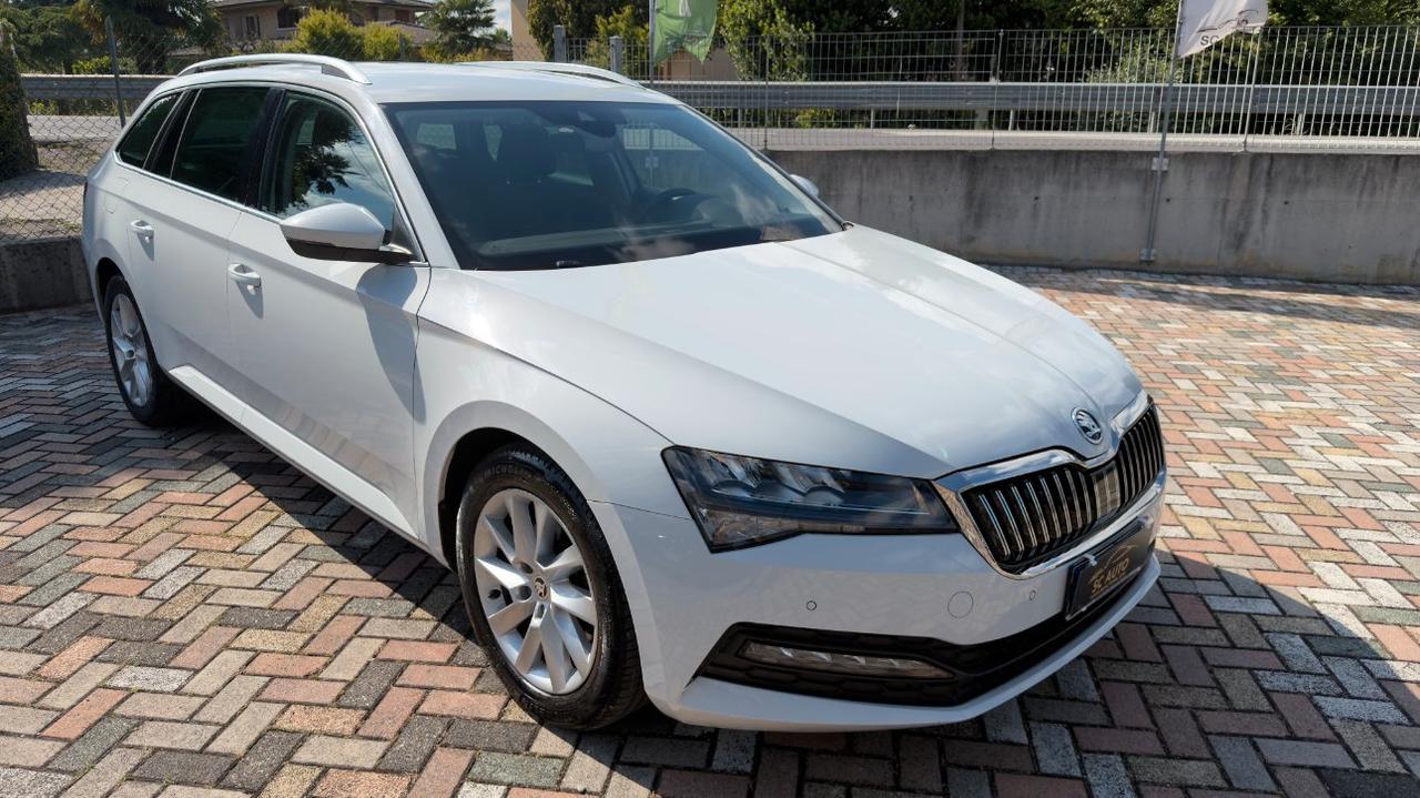 Skoda Superb Wagon 2.0 tdi evo Executive 122cv dsg