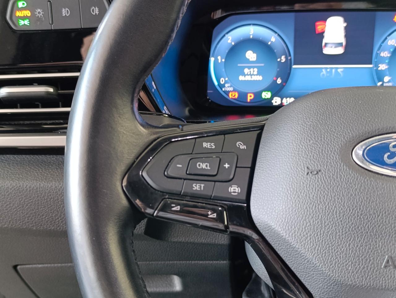 FORD Tourneo Connect V761 2.0 ecoblue 122cv Titanium auto