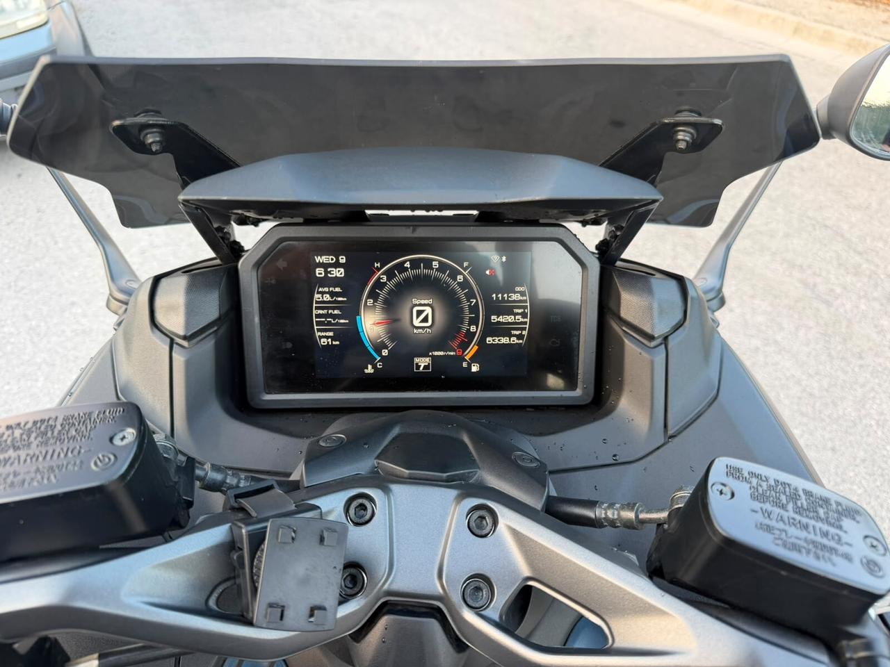 YAMAHA T MAX 560 ICON 2024 KM 11.000 PARI AL NUOVO